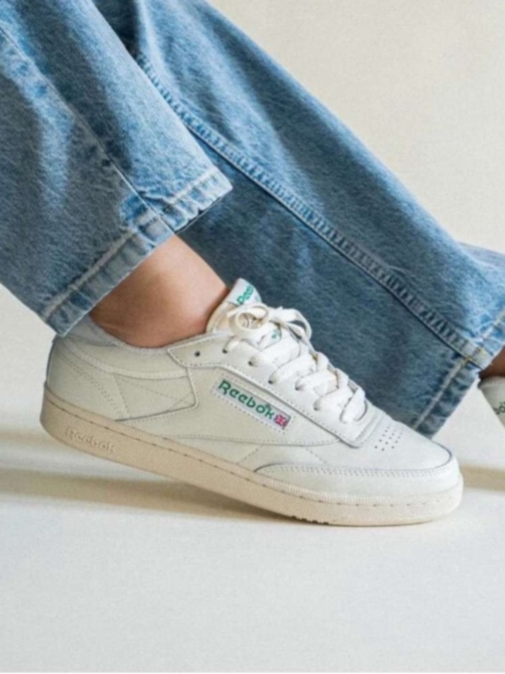 Reebok Club C 85 Retro Beige Sneakers with Green & Red Logo Detail EUC